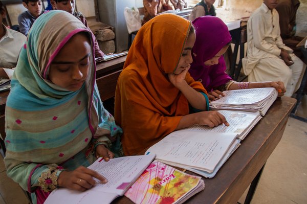 Children at school in Pakistan_ILO.jpg